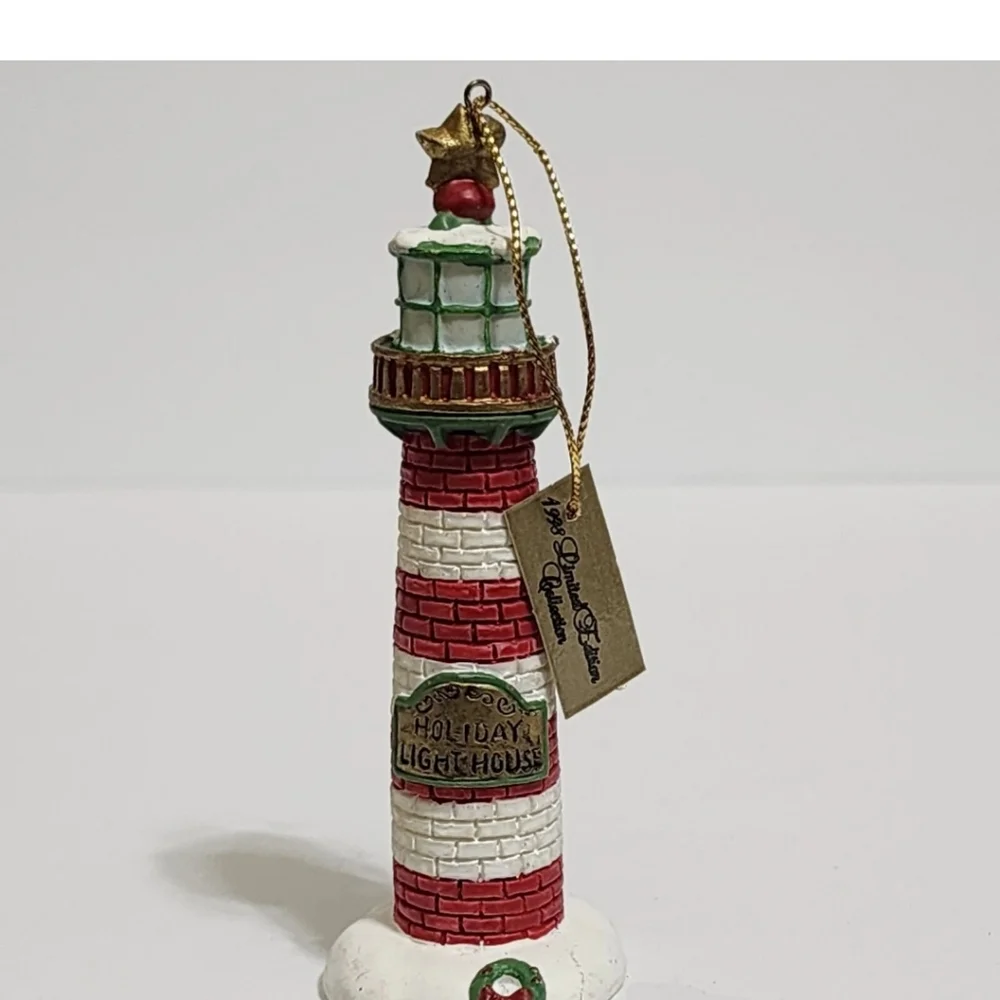 vintage 90s MR.‎ CHRISTMAS 4 Inch Holiday Lighthouse Miniature Ornament